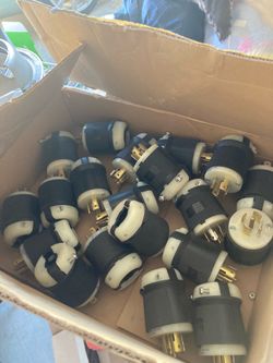 Locking Plug, L21-20P, 20 A, 120/208V AC, Three Phase, 4 Pole, Screw Terminals