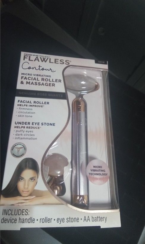 Facial Roller And Dagger Rose Quartz