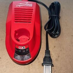 Milwaukee M4 Battery Charger New