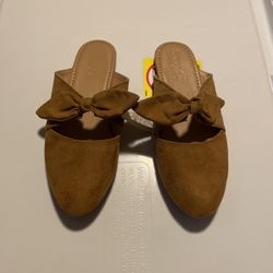Crazy 8 Flats