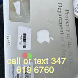 MACKBOOK AIR 2014 11 INCH UNTESTED  50 PIECES  FOR PARTS 2500$