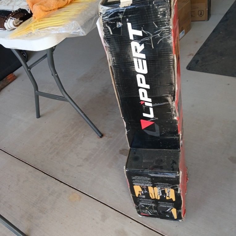 Lippert Power Jack 