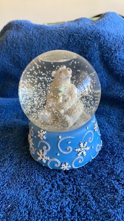 Musical Polar Bear Snow Globe