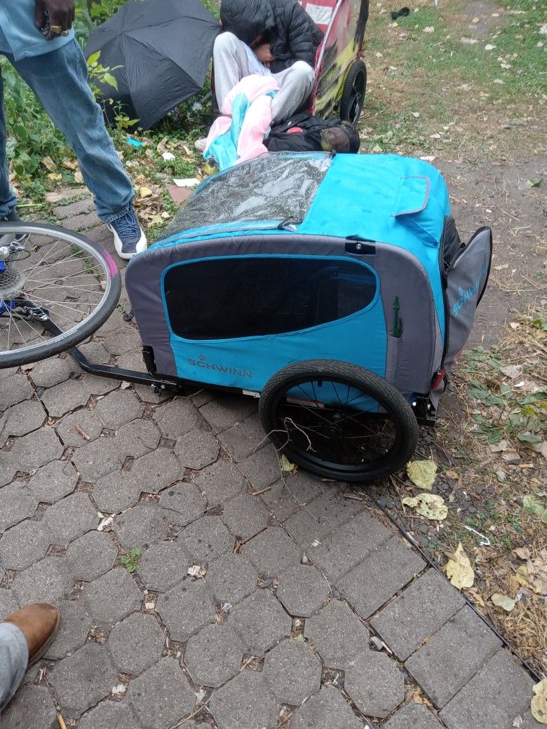 Schwinn Animal Carrier