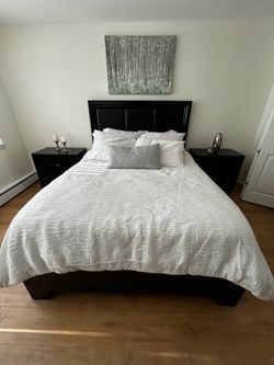 6 Piece Queen Bedroom Set