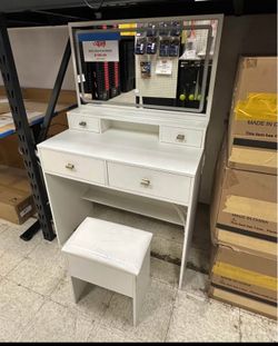 Vanity Desk W/Stool