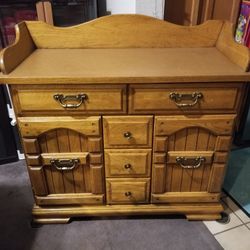 buffet / dresser