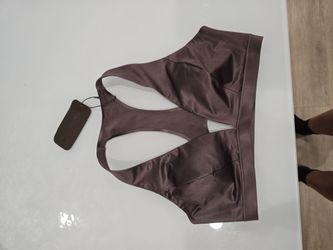 Skims sports bra brand new