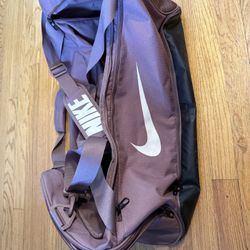 Nike Duffel Bag Gym/Travel Bag Purple w/ Shoulder Strap