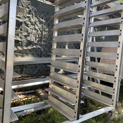 Bread rack  good  condition