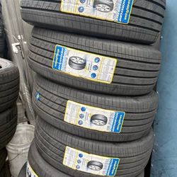 215/60R16 Set Of 4 Goodyear Efficient Grip New Tires 