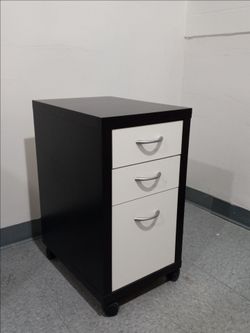 3 Drawer Black/White Cabinet with Wheels - 14.5"L x 20"W x 25"H