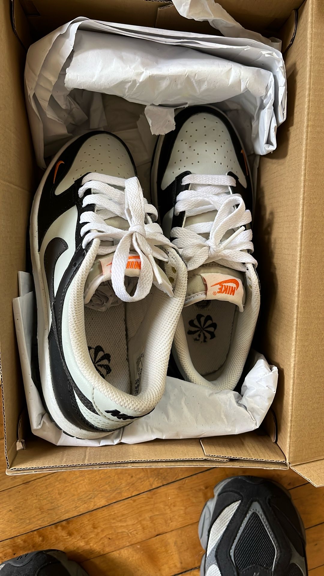 Nike
