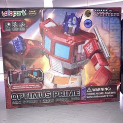 Transform Optimus Prime Very Cool