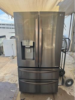 LG REFRIGERATOR