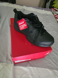 New Balance Tennis Shoes