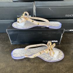 Size 7 fashion nova Summer Romance Studded Lace Flat Sandals set of 6