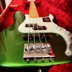 Fender Player Plus PJ Bass