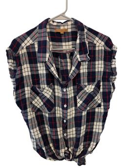Plaid Sleeveless Button-Down Shirt