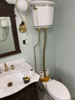 High Pull Tank Toilet Old Fashion Toilet 