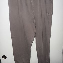 Women’s Bottoms 