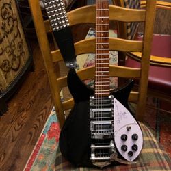 John Lennon Rickenbacker 325 Limited Edition Replica 