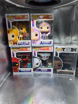 Box of 5 Funko Pop ( She-Ra 40th anniversary)