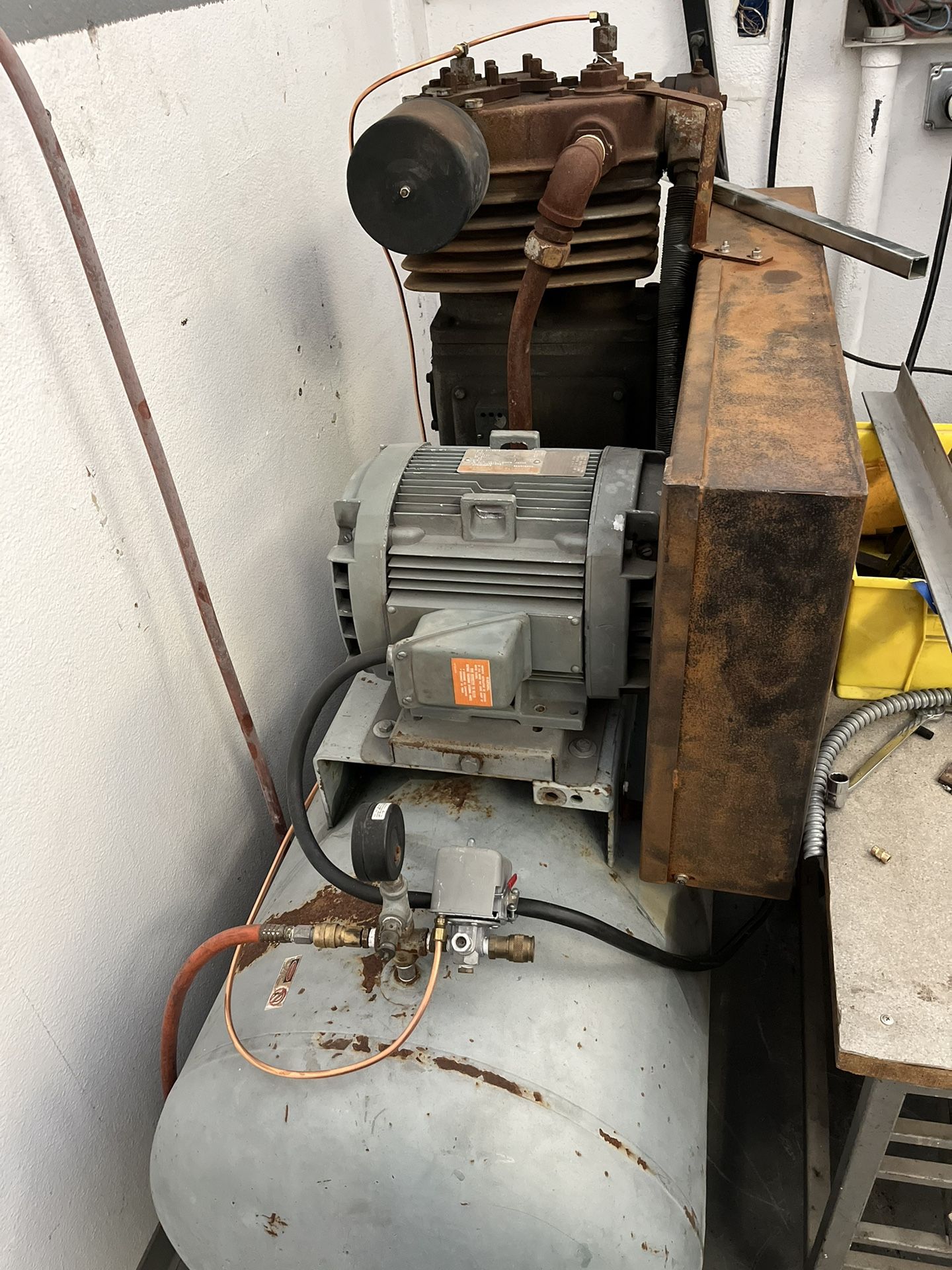 Air Compressor