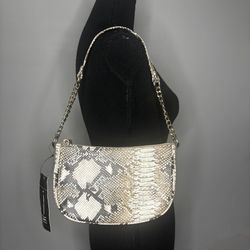 Chic Snakeskin Pattern Shoulder Bag