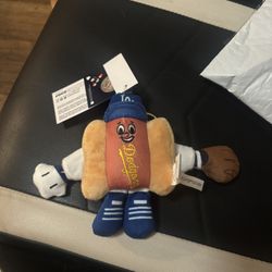 Dodger Hot Dog Keychain 