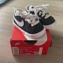 NIB Nike Blazer Low (TD) Size 2C