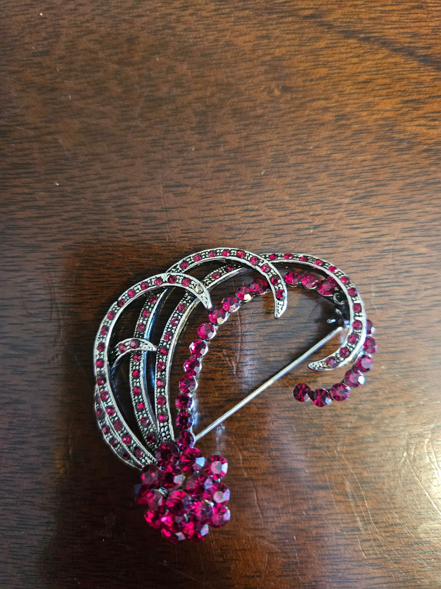 Trifari vintage brooch