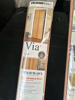 Via Oak Folding Door 24–36" W x 80" H
