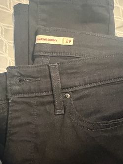 Women’s Levi’s