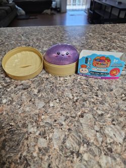 Glitter Squishy Dumpling