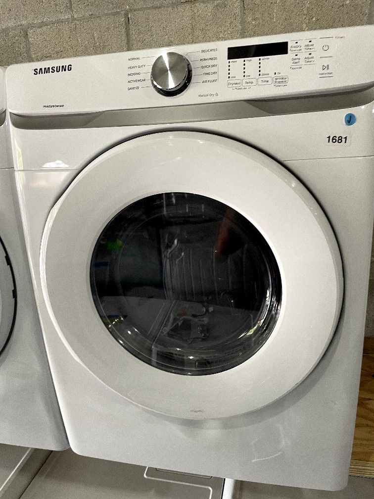 SAMSUNG 27” FRONT LOAD STACKABLE DRYER WHITE $450