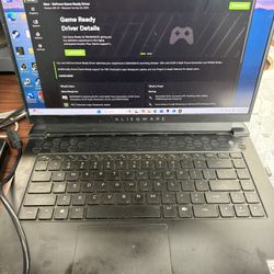 Alienware M15 Ryzen Edition R5