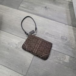 Coach 2000s Wristlet 