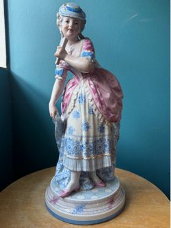 13” Vintage Rococo Style Lady holding a Fan Figurine