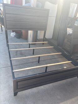 Modern gray queen bed