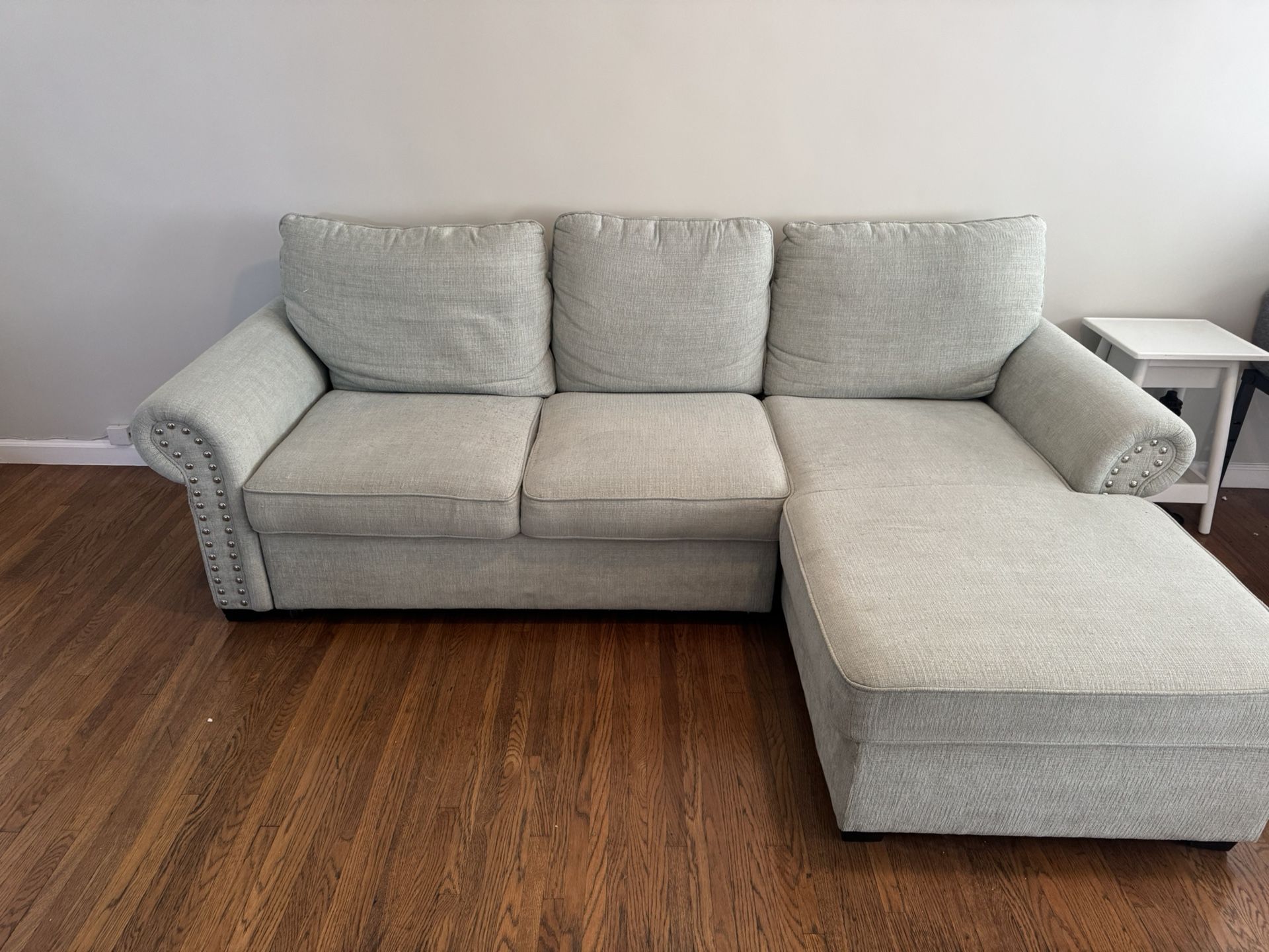 Sectional Couch With Pull Out Bed