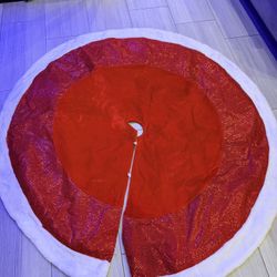Large Christmas Tree Skirts 