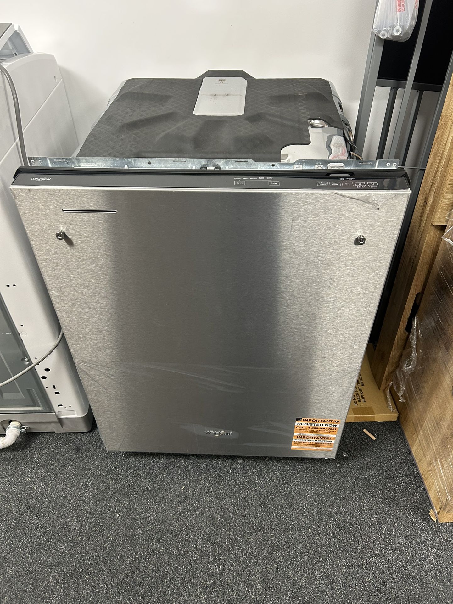 Whirlpool Dishwasher
