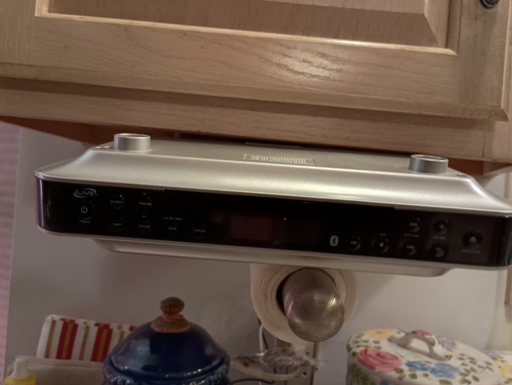 Bluetooth CD Radio Under Cabinet Music System