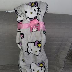 Hello Kitty, throw blanket
