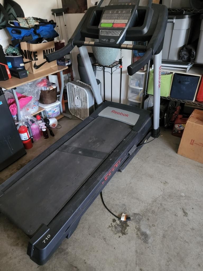 Reebok zigtech 710 treadmill hotsell