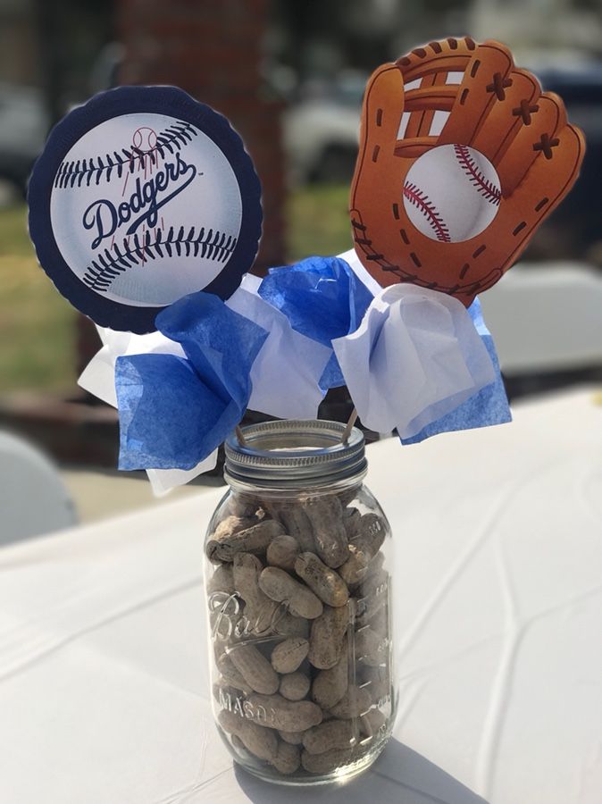 Dodger centerpiece