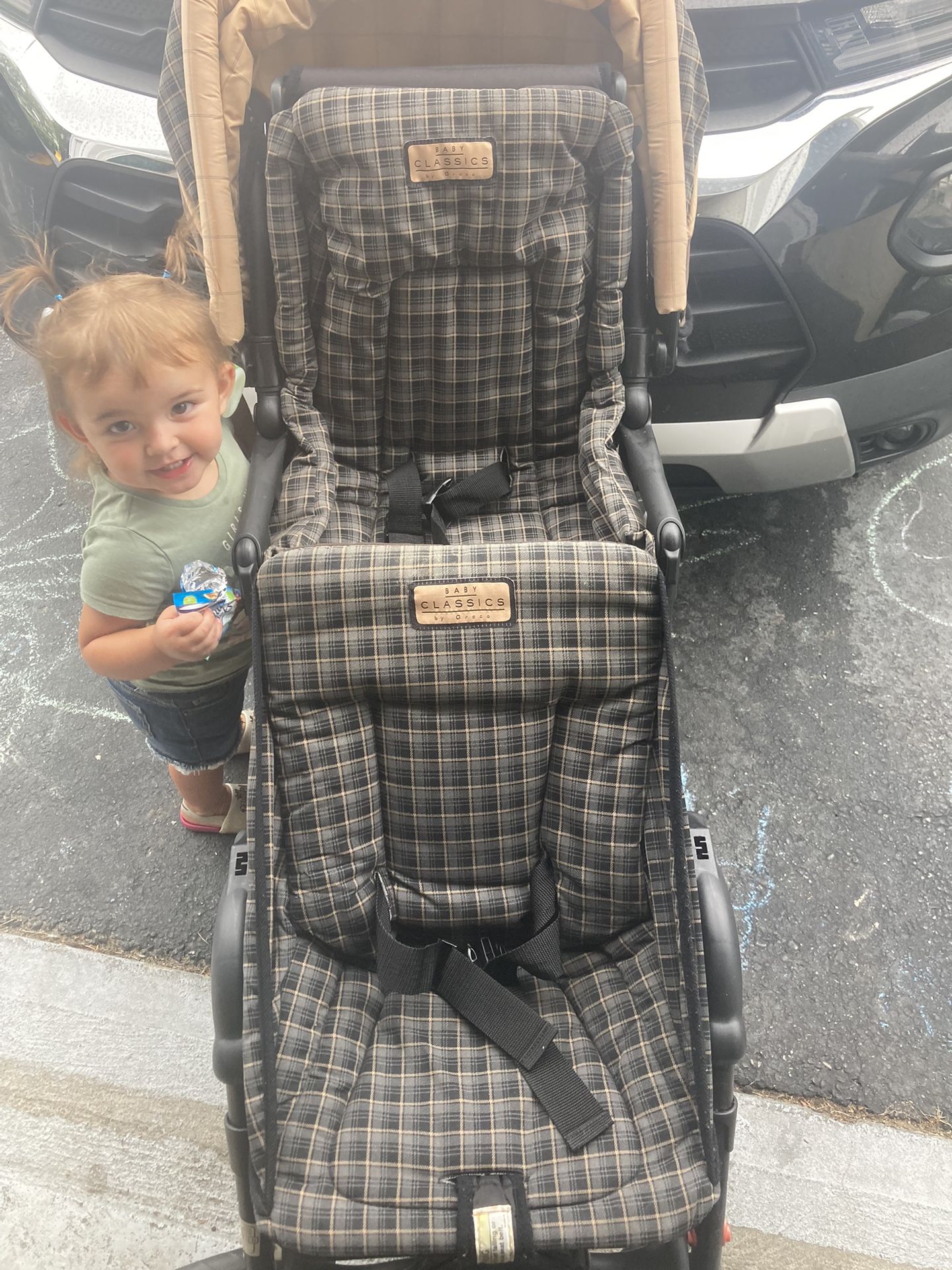 GRACO DOUBLE STROLLER 
