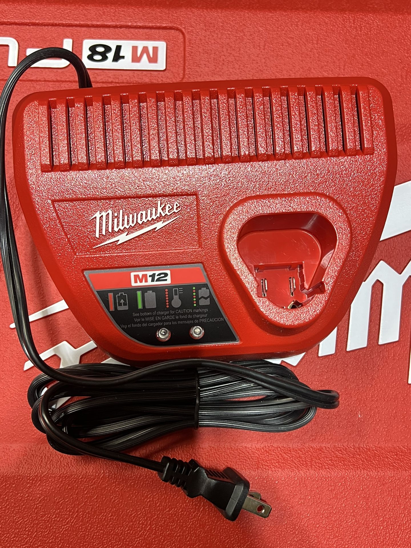 Milwaukee M12 Battery Charger for Sale in San Antonio, TX OfferUp