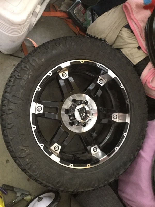 Xd series wheels for 6 lug Toyota, Chevy,or Nissan with Radial tires